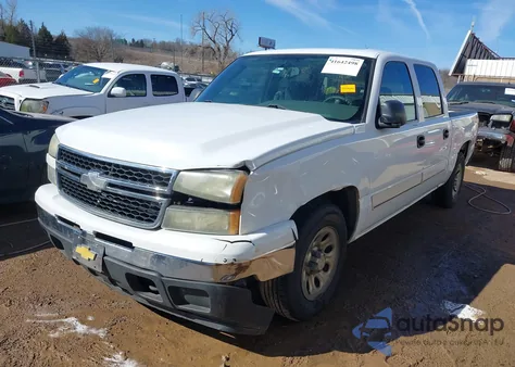 2007 Chevrolet Silverado C1500 Classic Crew Cab from USA, damaged, VIN 2GCEC13V571125360